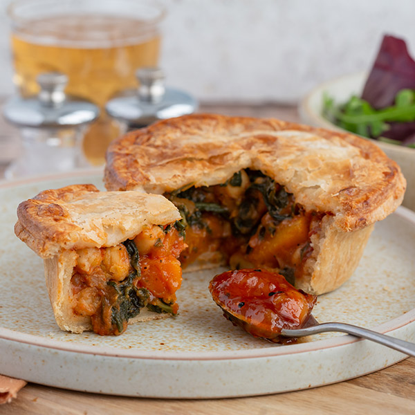Spicy butternut and chickpea pie